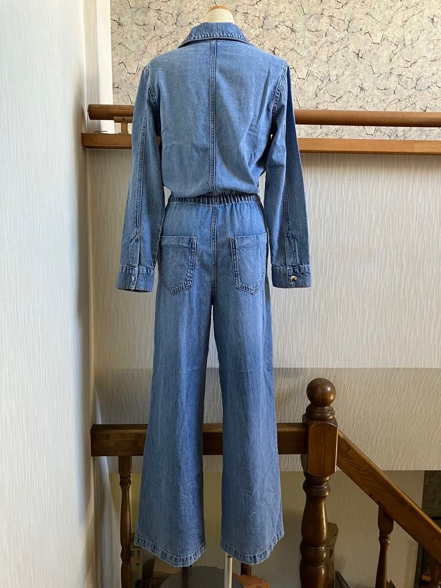 素敵 未使用 ザラZARAデニム長袖ジャンプスーツ オールインワンパンツ