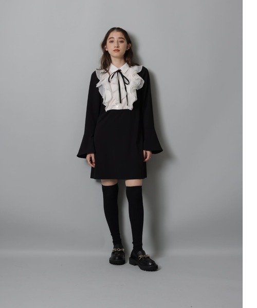 Rirandture（リランドチュール）の「フリルボウタイミニワンピース