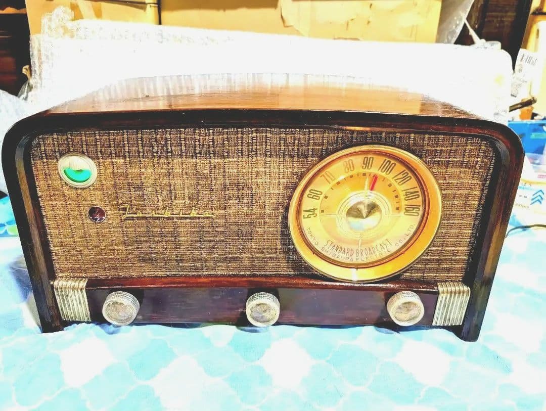 家族団らん昭和レトロ真空管ラジオ　マツダ614A　bluetooth TOSHIBA（東芝） ヴィンテージ 昭和レトロ 真空管ラジオ マツダラジオ